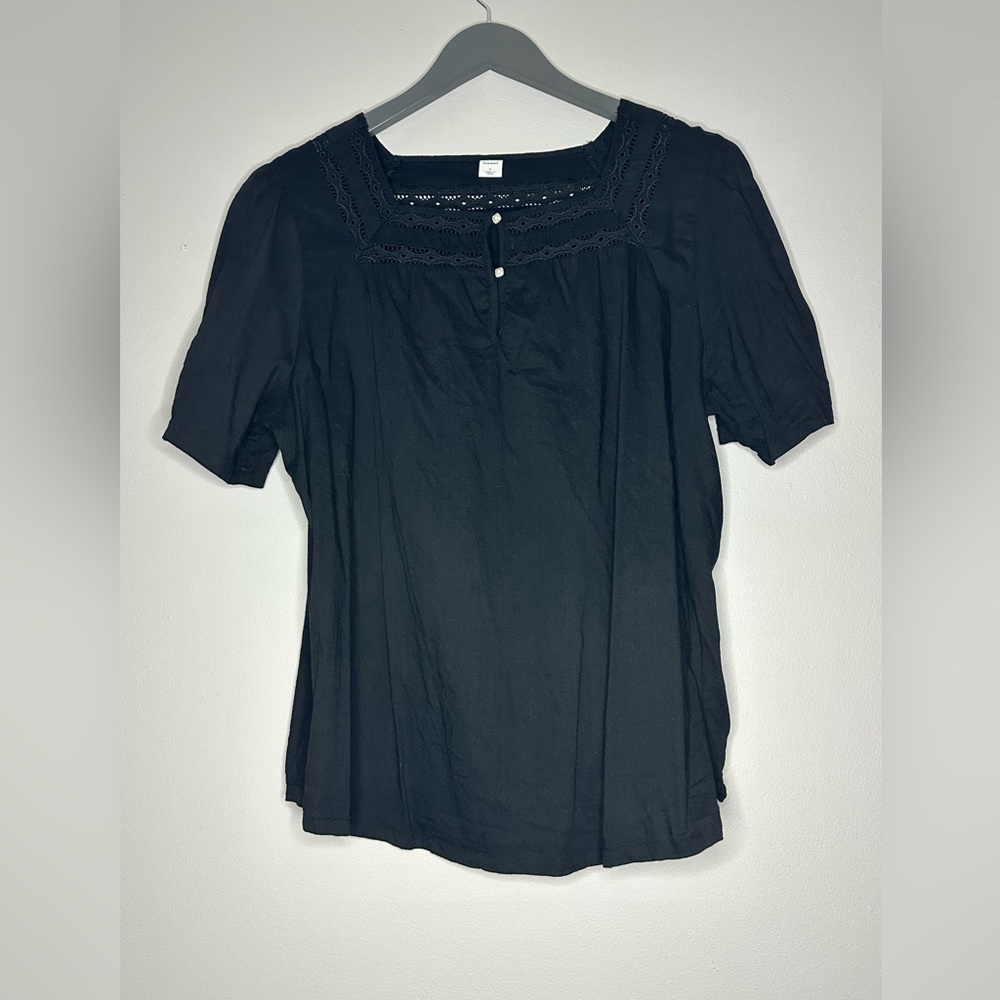 Old Navy Shortsleeve Black Square Neck Top Size L